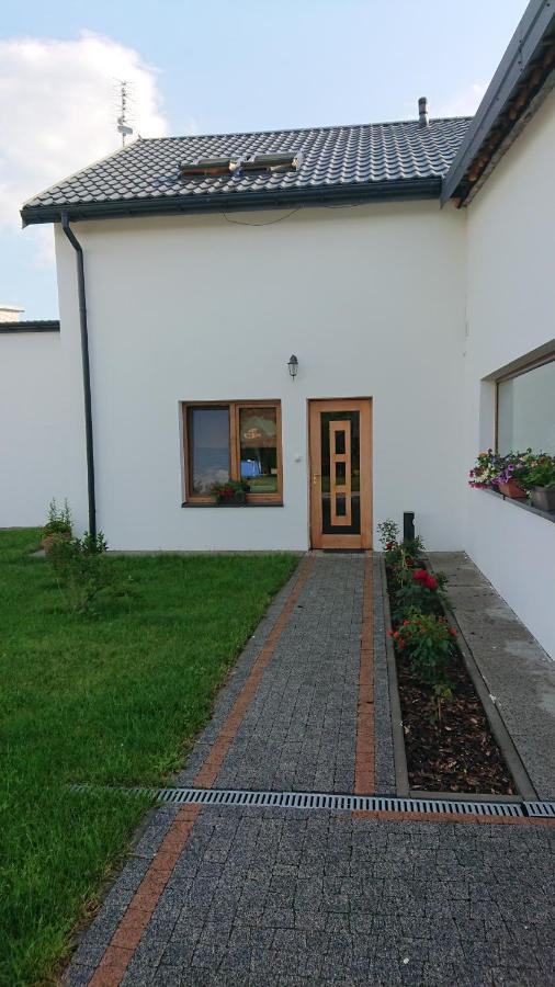 Apartamento Ostoja Czersk Zamek Gora Kalwaria Exterior foto